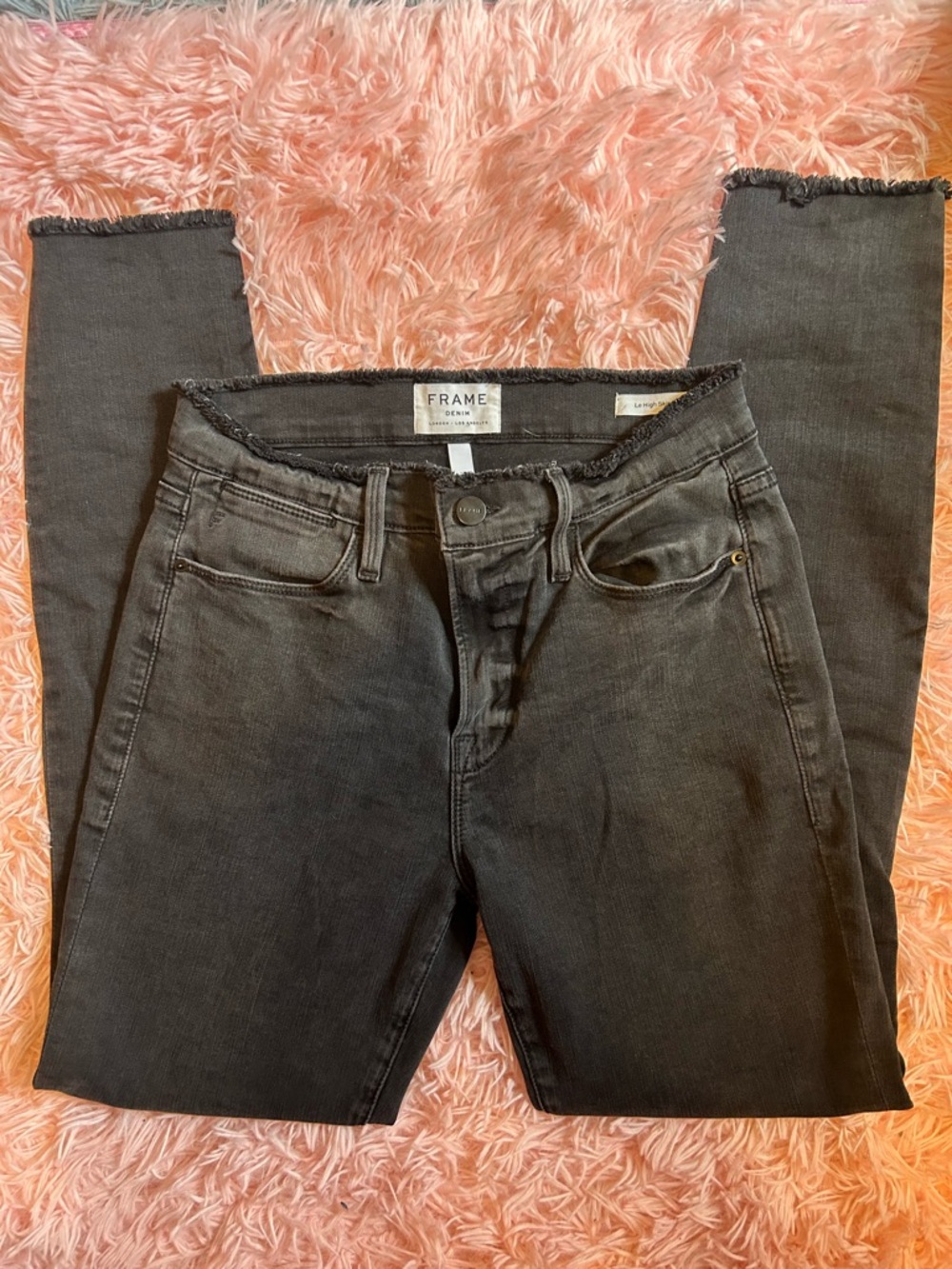 FRAME Denim Le High Skinny Jeans in Charcoal Black